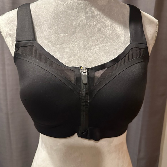 Victoria's Secret Other - Victoria's Secret Black Sport Bra Knockout Front Closure 36D
